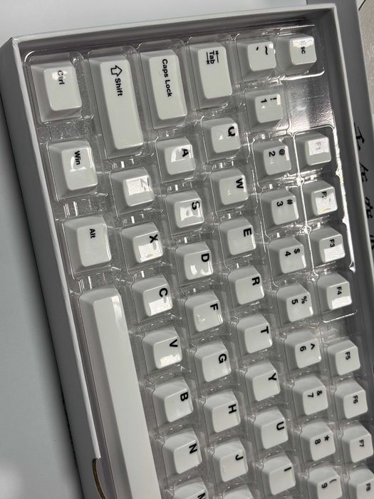 Керамічні кейкапи Dareu Ceramic