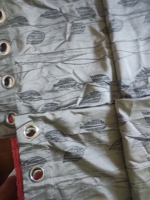 Cortinas prateadas