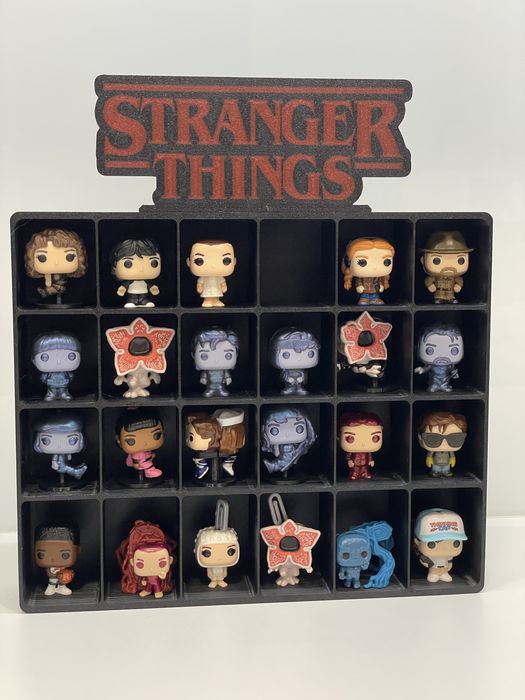 Поличка, презентаційний стенд для фігурок Stranger Things