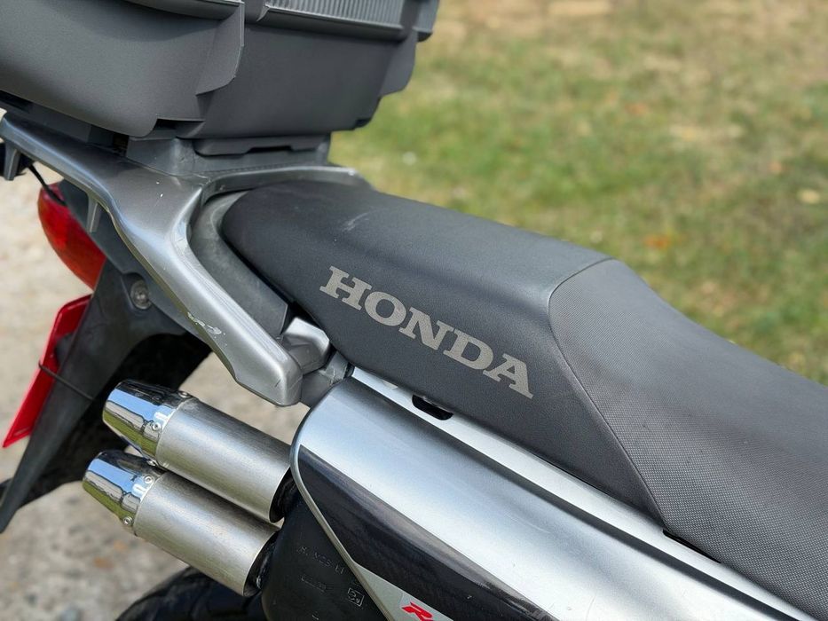 Honda Transalp 650