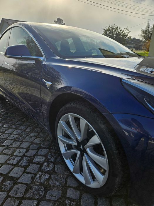 Tesla Model 3 SR 2020 c/ iva dedutível