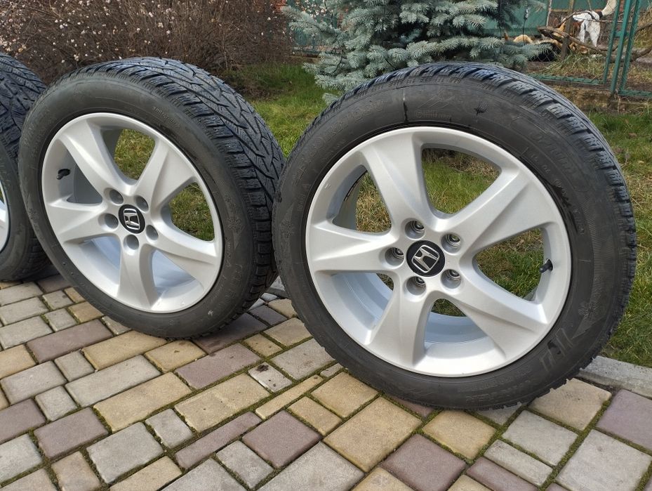 225 50 17 шини+ диски