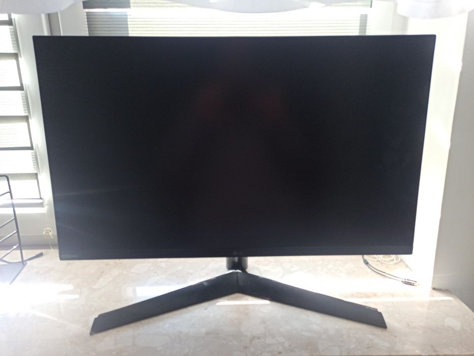 Monitor LG Ultragear 27GS60F-B.AEU uszkodzony