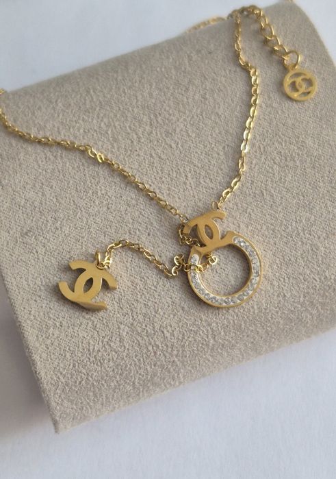 Przepiękny, złoty łańcuszek cc przywieszki Cudo lv ysl