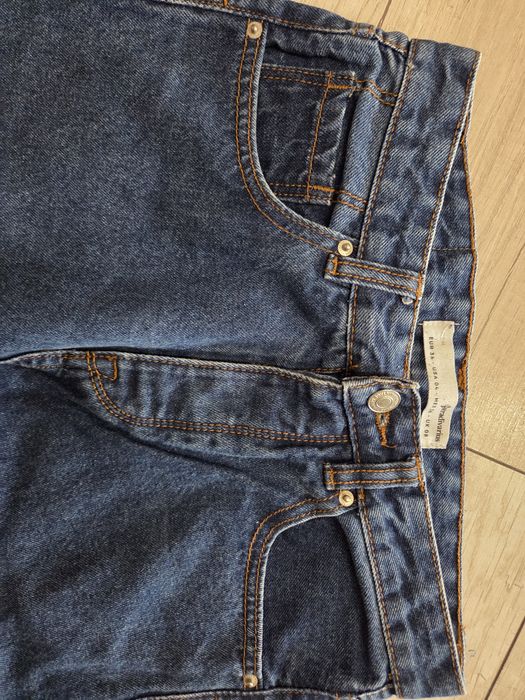 Spodnie jeansy rozm.36 Stradivarius