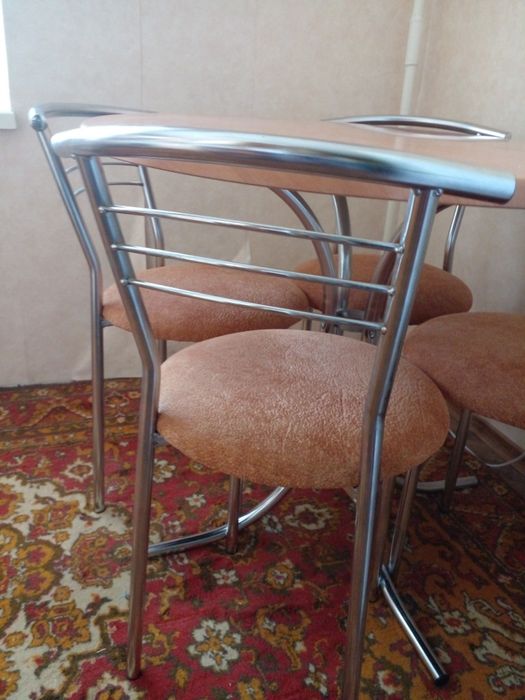 Продаються кухонні меблі