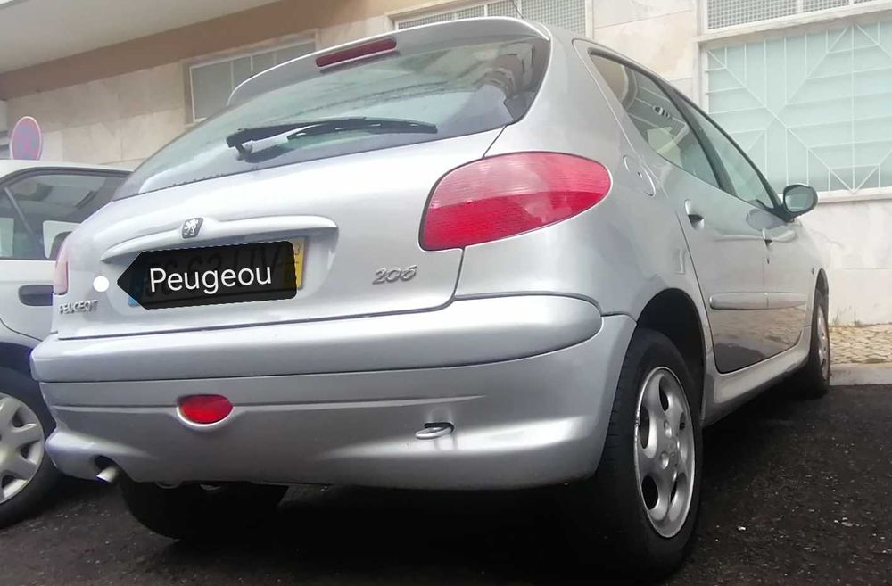 Peugeou  206  1.1
