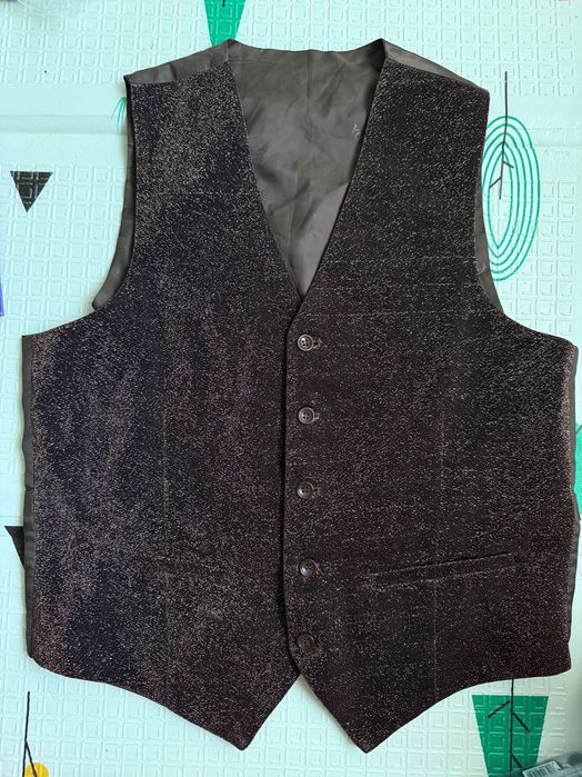 жіночий жилет у стилі Prada archive кінця 80-х – початку 90-х років