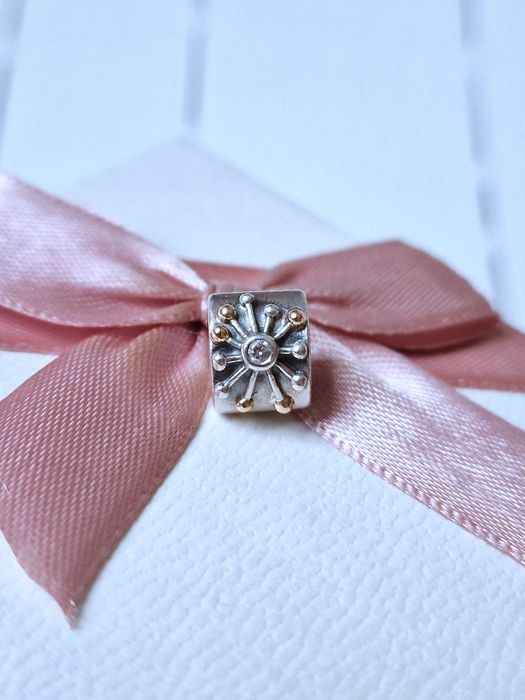 Contas da Pandora Yin Yang Árvore de  Natal Urso Abelha Trevo