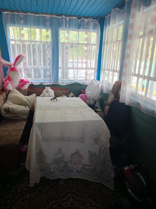 Будинок у затишному місці