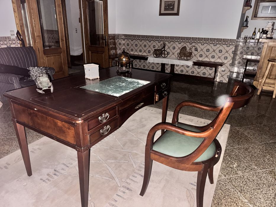 Conjunto de Moveis de escritorio  para venda em bom estado