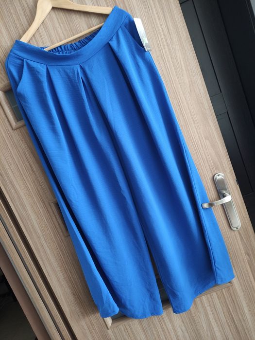 Nowe spodnie palazzo szerokie nogawki