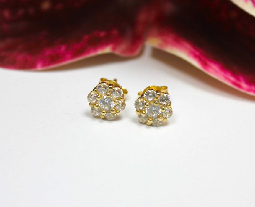 Złote kolczyki p.585/1,64g - kwiatuszki wysadzane cyrkoniami