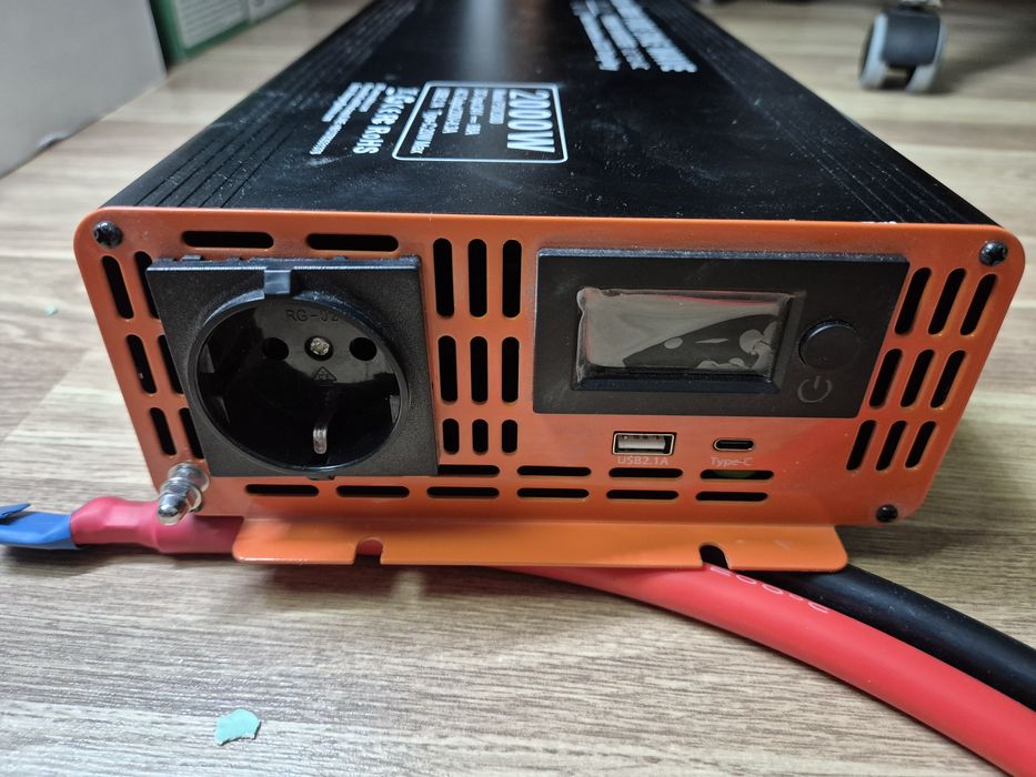 Інвертор Datou Boss PSW2000 2000W 24V + мідні кабелі AWG2