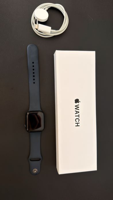 Apple Watch SE 2a Ger. (2024) 44MM GPS + Cellular - Midnight - Excelente Estado