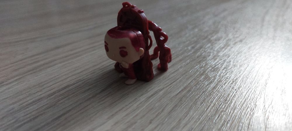 kinder joy stranger things фігурки