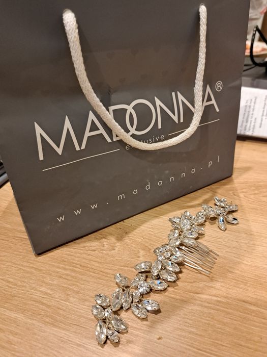 Spinka ozdobna do wlosow marki Madonna (cena w salonie 350zl)
