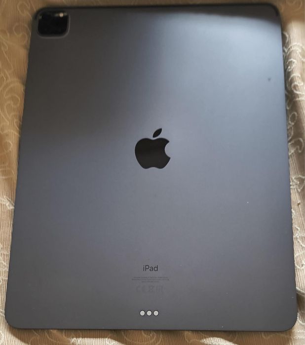 Ipad pro 12,9” 2020+ capa (2020)