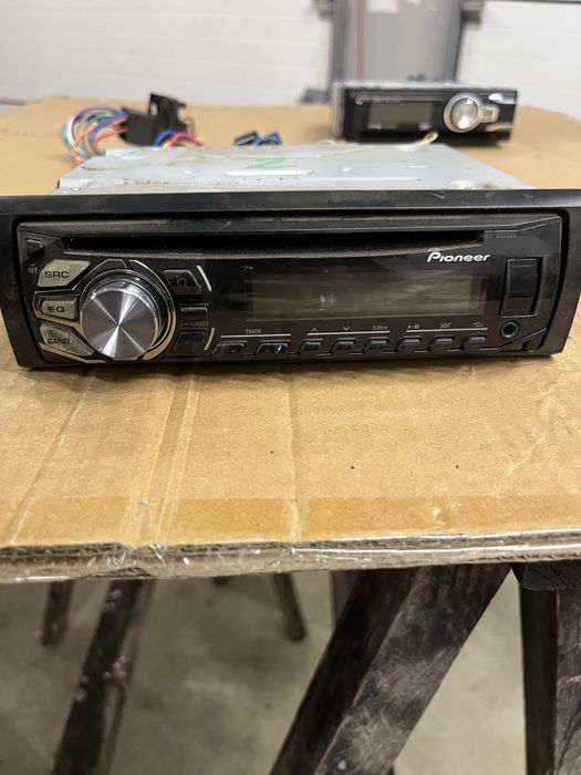 Radio samochodowe pioneer ,cd,usb