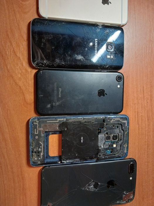 Лот iphone и samsung