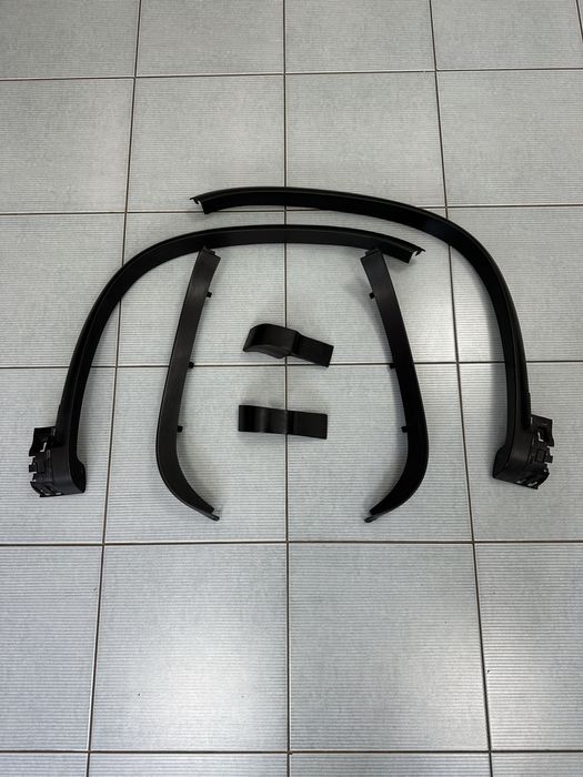 VW Tiguan R-Line USA 12-17р. Накладка розширювач переднього бампера