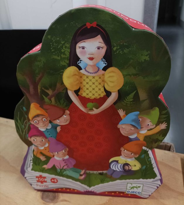 Lindo Puzzle Branca de Neve