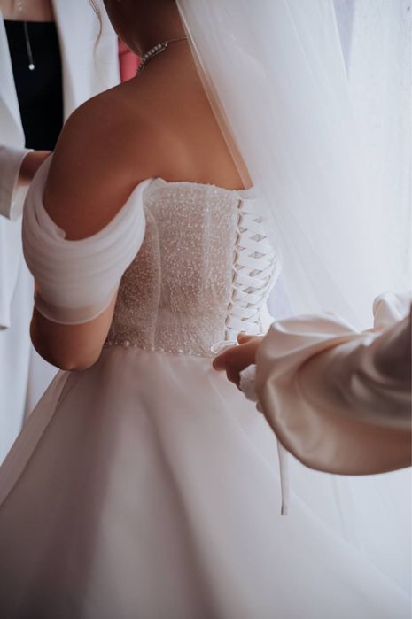 Весільна Сукня вживане