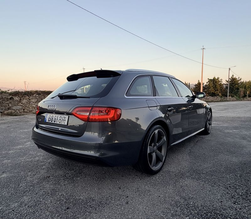 Audi A4 avant 2.0 tdi 190 cv S-LINE plus 2015