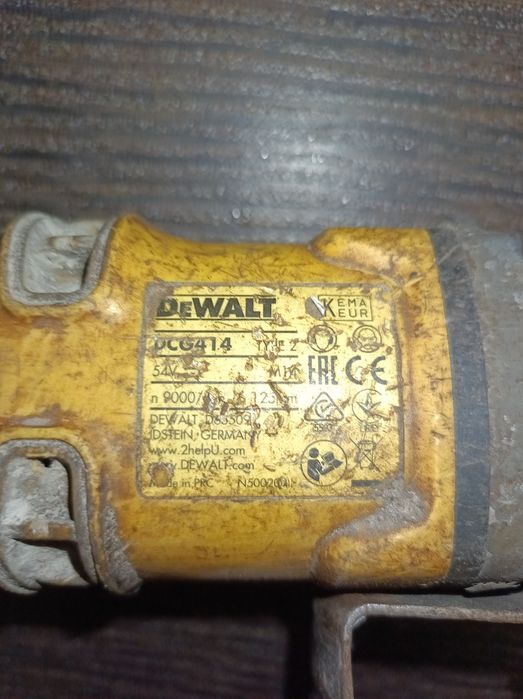 DeWalt DCG 414 szlifierka uszkodzona