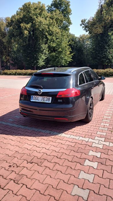 Opel Insignia  2.0