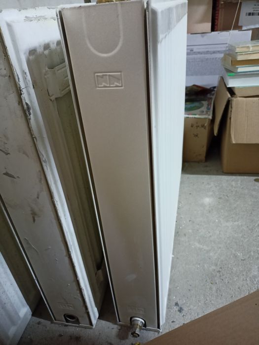 Kaloryfer, grzejnik szer 80/60 cm