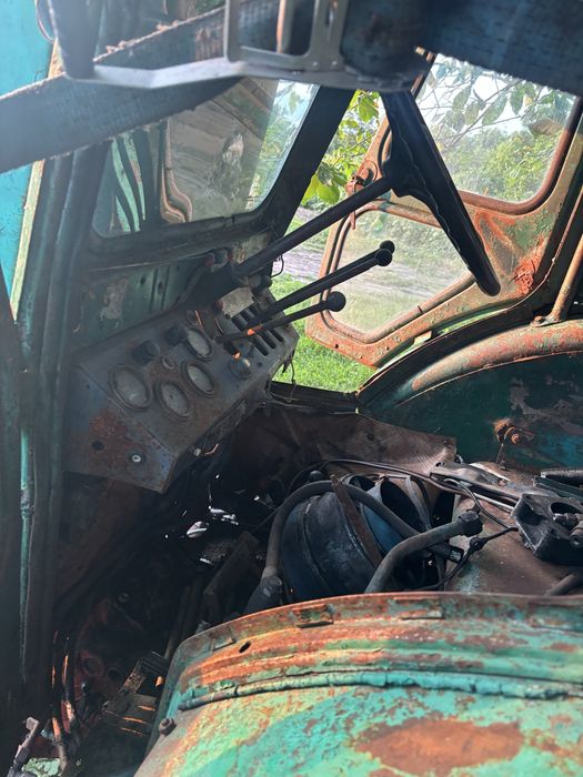 Трактор т40 без двигуна