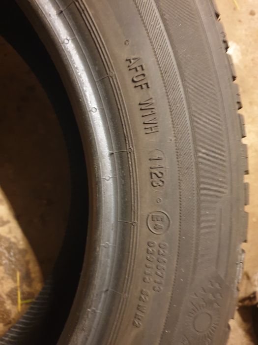 Nowa opona Barum 205x55R16