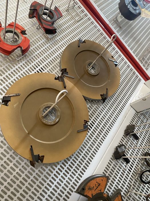 Serra de fita Siplec