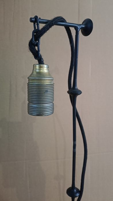 Lampa Loft stojąc , czarna ! Tanio !