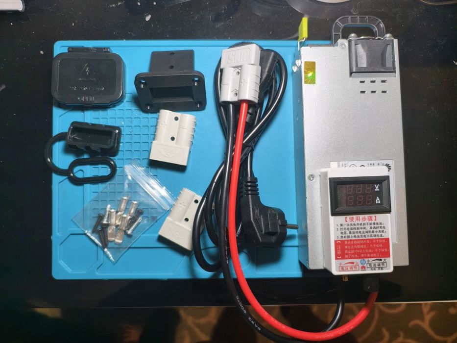 Зарядний пристрій Lifepo4 62A 3-15V