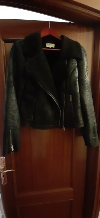 Casaco preto Desires tamanho L