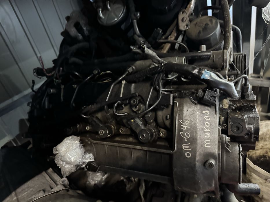 Двигун мотор Mercedes W211 W203 Om646