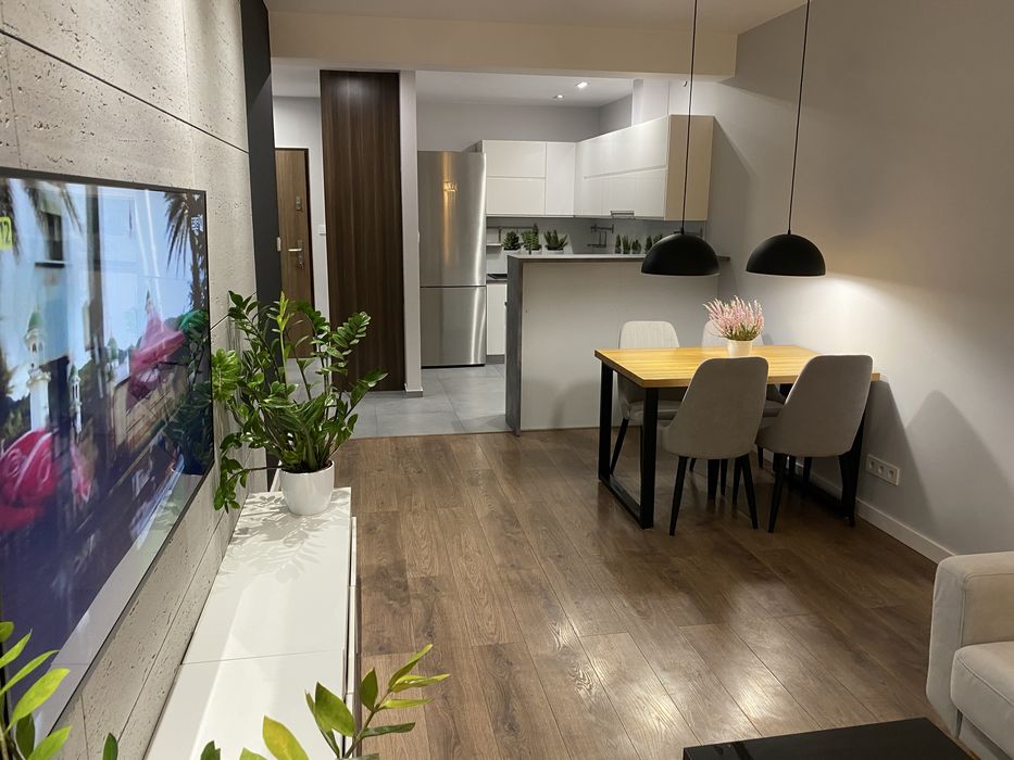 Przestronne 2 pokoje 45 m² | Ogrody Płaszów | balkon | garaż
