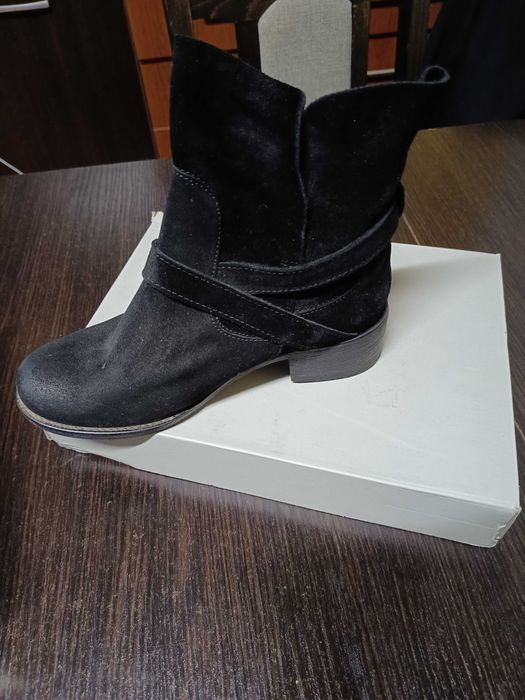 Sprzedam botki skóra zamszowa firmy Wojas