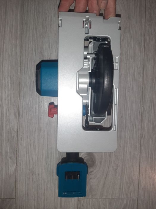 Piła tarczowa akumulatorowa Erbauer G2 ERI1081CSW 18V EXT tarcza 120mm