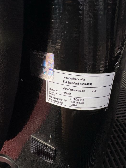 Backet GT2i Race -02 L