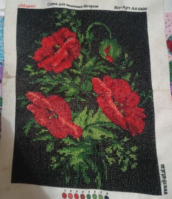 Картини вишиті бісером