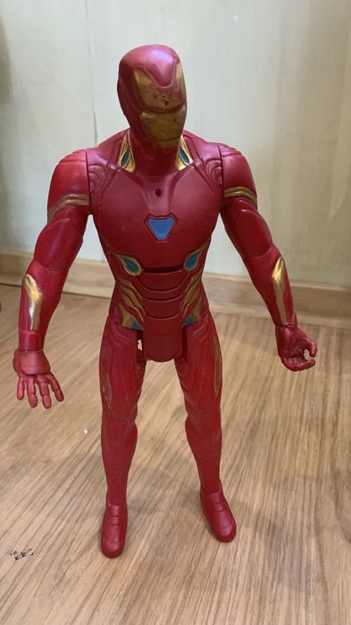 Супергерої іграшки