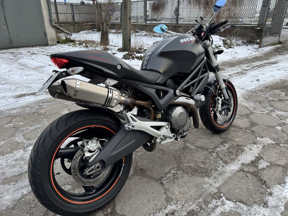 Ducati 696  przebieg 36400KM !!!