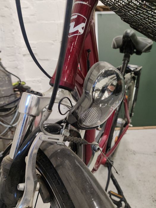 Rower damski Cossack. Opony 28" cali