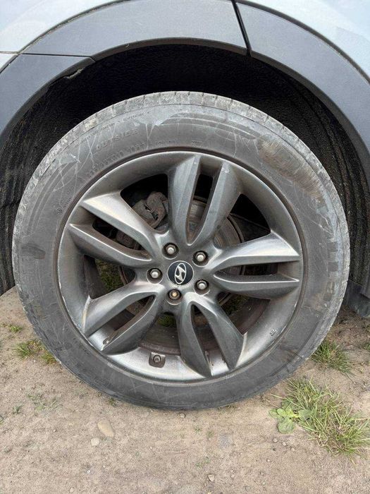Титани диски колеса резина шина Hyundai Santa Fe 3 235/55 R19 5x114.3.