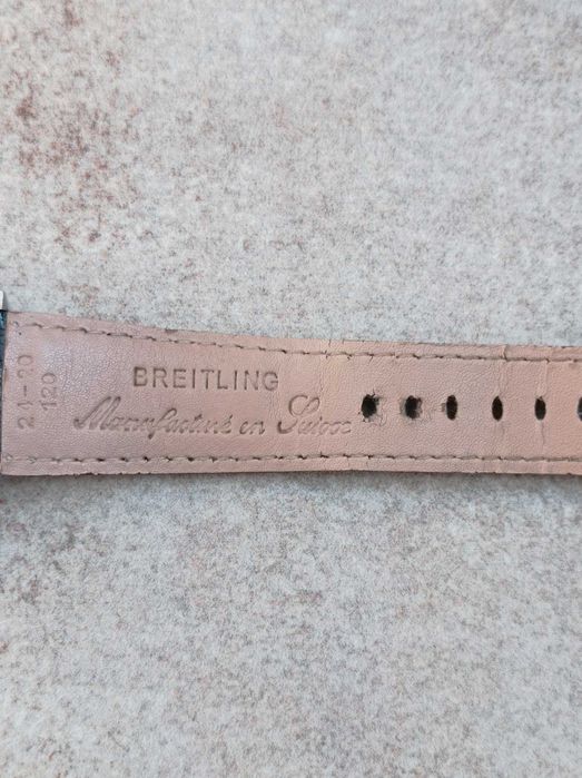 Часы Breitling Navitimer