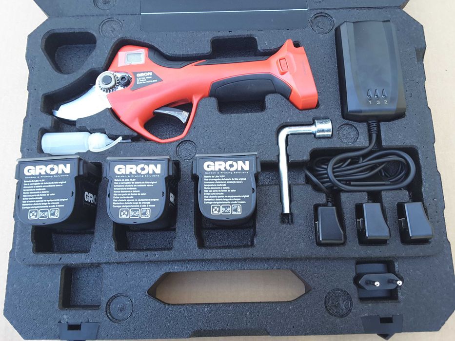 Tesoura de Poda Elétrica GRON PES 32 G