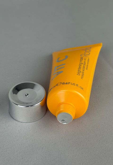 Rodial Vit C maska rozświetlająca z witaminą c 20ml
